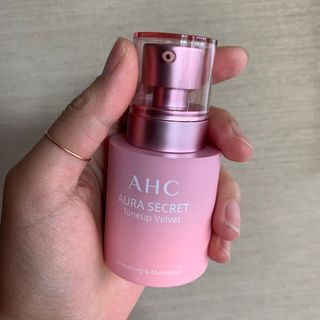 AHC 아우라 시크릿 톤업 벨벳 — 4점을 준 리뷰어가 2021년 4월 올린 사용 사진
