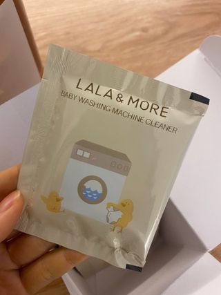 라라앤모어 유아 액체세제+세탁기클리너 — 5점을 준 리뷰어가 2022년 3월 올린 사용 사진