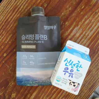 일일하우 슬리밍 플랜B 고소한 귀리맛, 진한 카카오맛 (체중조절식) — 5점을 준 리뷰어가 2023년 7월 올린 사용 사진