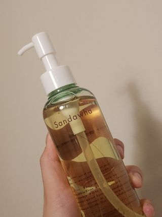스킨큐어 산다화 순한 클렌징 동백 오일 200ml — 5점을 준 리뷰어가 2023년 8월 올린 사용 사진