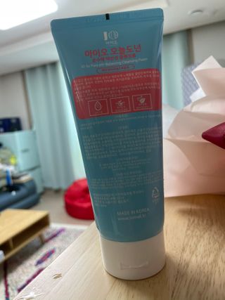 IO 아이오 오늘도 넌 순수해 - 약산성 클렌징폼 — 5점을 준 리뷰어가 2021년 2월 올린 사용 사진