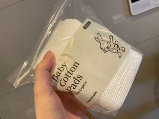 디어엘로디 프리미엄 유기농 베이비 솜티슈 40매 3 + 1 PACK — 5점을 준 리뷰어가 2021년 3월 올린 사용 사진