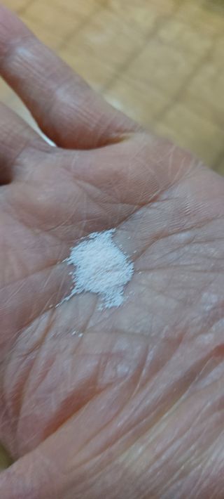 소담스퀘어 상암 [아멍코스메틱] 러뷰 리얼스킨 파룰 효소 파우더 워시 — 5점을 준 리뷰어가 2022년 12월 올린 사용 사진