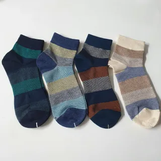 [사이즈가 있는 양말 필로이] 큰 발, 작은 발을 위하여_남자 인디고 발목 양말 4족_남자【 S, XL 】 — 5점을 준 리뷰어가 2022년 5월 올린 사용 사진