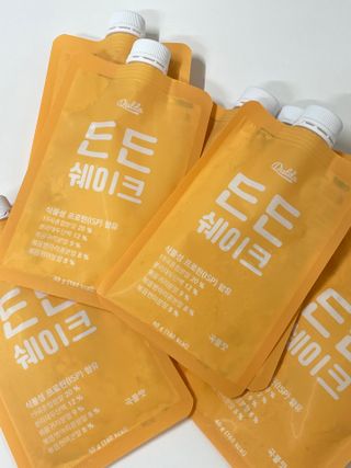 [덜다] 든든 식물성 단백질 쉐이크 40g X 7입 (곡물/딸기) — 5점을 준 리뷰어가 2023년 8월 올린 사용 사진