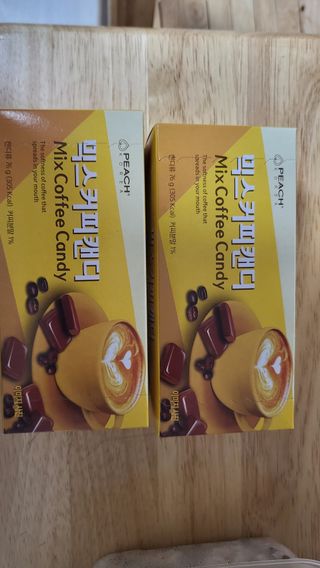 (주) 피치코리아 믹스커피캔디76g x2개입 — 5점을 준 리뷰어가 2022년 11월 올린 사용 사진