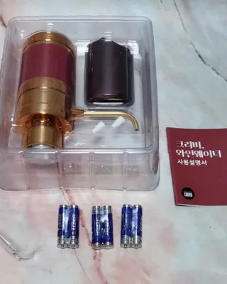 와인웨이터 당신은 별을 마시고있소, 크리비 와인 디스펜서 — 5점을 준 리뷰어가 2023년 1월 올린 사용 사진