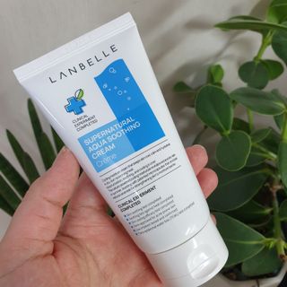 랑벨 수퍼내츄럴 아쿠아 수딩 크림 100ml — 5점을 준 리뷰어가 2022년 4월 올린 사용 사진