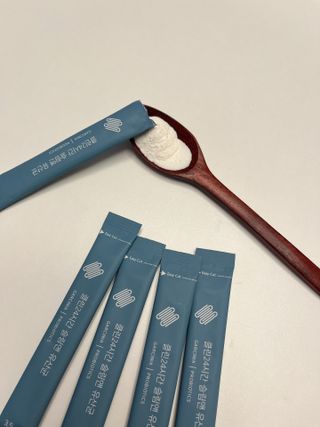 클린24시간 슬림앤유산균 1박스 (3.5g X 15포) — 5점을 준 리뷰어가 2022년 11월 올린 사용 사진