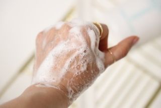 [닥터문] 센텔라 시카케어 화이트머스크 바디워시 1000ml — 5점을 준 리뷰어가 2023년 7월 올린 사용 사진