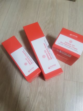 아이앤립 / EYENLIP 아이앤립 연어오일 리바이탈라이징 토너+앰플+크림 3종 세트 — 5점을 준 리뷰어가 2021년 4월 올린 사용 사진