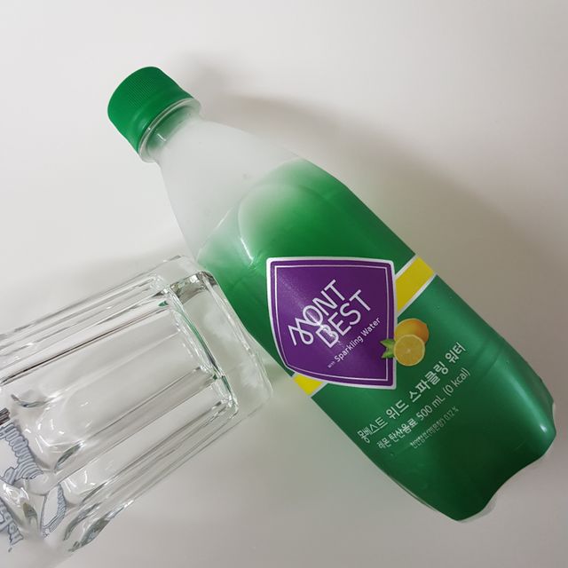 Montbest with Sparkling water Lemon OR Lime 20병(랜덤) 리뷰 사진