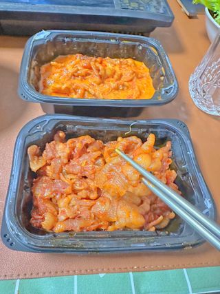 [닭집아들] 직화무뼈닭발 &  신제품 직화로제무뼈닭발 — 5점을 준 리뷰어가 2024년 1월 올린 사용 사진
