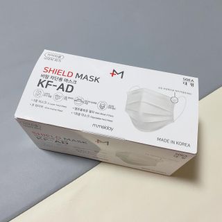 [엠메이데이] 엠쉴드 마스크KF-AD 화이트 50EA — 5점을 준 리뷰어가 2022년 2월 올린 사용 사진