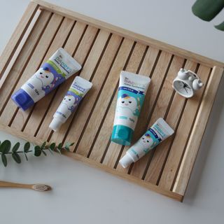 닥터데디스 안심불소 튼튼치약(청포도, 민트 중 택 1) 60g + 여행용 미니 치약 15g — 5점을 준 리뷰어가 2022년 9월 올린 사용 사진