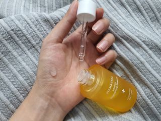 체르엠 스템앤셀 비타민 브라이트닝 에센스 30ml 1개 — 5점을 준 리뷰어가 2021년 9월 올린 사용 사진
