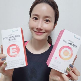 인디닥터 면역 생생 핑크 이뮨 젤리 + 타이탄 BCAA 프로틴 젤리스틱 — 5점을 준 리뷰어가 2022년 3월 올린 사용 사진