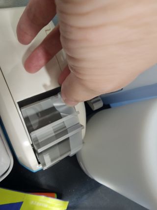 3M 한번의 터치로 깔끔하게 착! 원터치 테이프 디스펜서 — 5점을 준 리뷰어가 2023년 7월 올린 사용 사진