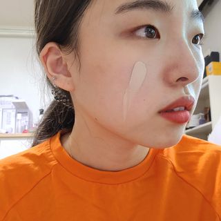 아이앤립 / EYENLIP 아이앤립 루센트 비비크림 2 Color — 5점을 준 리뷰어가 2021년 7월 올린 사용 사진