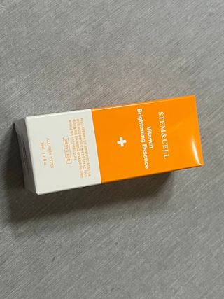 체르엠 스템앤셀 비타민 브라이트닝 에센스 30ml 1개 — 4점을 준 리뷰어가 2021년 12월 올린 사용 사진