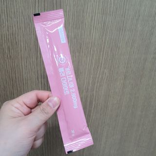 주식회사 얼굴반쪽 [얼굴반쪽 가르시니아 2,800mg] x 14포 1주 젤리 다이어트 보조제 체지방감소 — 4점을 준 리뷰어가 2021년 11월 올린 사용 사진