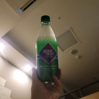 몽베스트 Montbest with Sparkling water Lemon OR Lime 20병(랜덤) — 5점을 준 리뷰어가 2022년 7월 올린 사용 사진