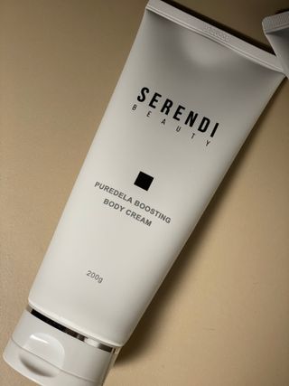 세렌디뷰티 퓨어델라 부스팅 바디크림 — 5점을 준 리뷰어가 2021년 8월 올린 사용 사진