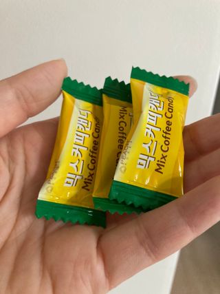 (주) 피치코리아 믹스커피캔디76g x2개입 — 5점을 준 리뷰어가 2022년 11월 올린 사용 사진