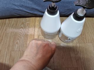 [과일나라] 피부가 마시는 코코넛우유 바디클렌저&바디로션 — 5점을 준 리뷰어가 2022년 3월 올린 사용 사진