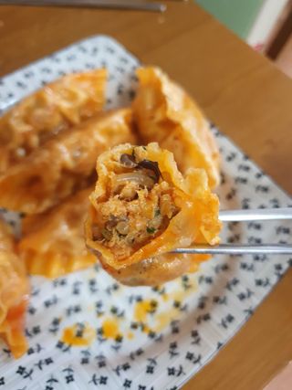 한만두 진한 해물맛 짬뽕만두 1kg — 4점을 준 리뷰어가 2021년 4월 올린 사용 사진