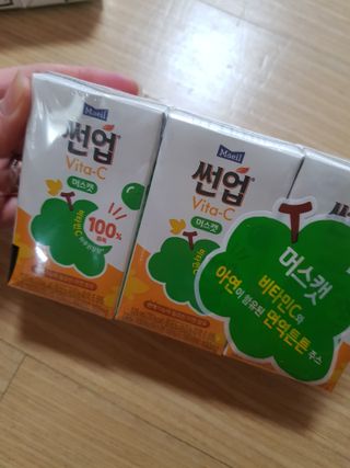 썬업비타씨 썬업 Vita-C — 5점을 준 리뷰어가 2021년 6월 올린 사용 사진