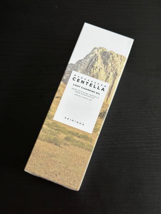 스킨1004 [SKIN1004] 마다가스카르 센텔라 라이트 클렌징 오일 200ml — 5점을 준 리뷰어가 2024년 8월 올린 사용 사진