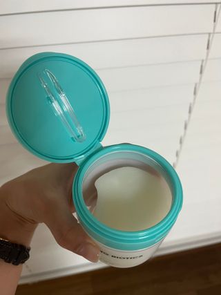 리더스코스메틱 리더스 카밍 바이오틱스 퀵 수딩 패드 — 5점을 준 리뷰어가 2022년 6월 올린 사용 사진