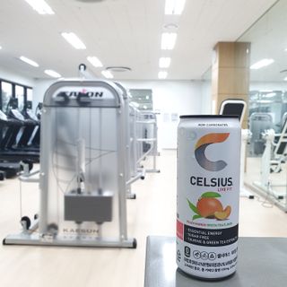 셀시어스 오리지널 325ml 에너지 비타민 피트니스 드링크(24can) 다이어트 음료 — 5점을 준 리뷰어가 2022년 5월 올린 사용 사진