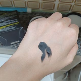 지슬리 GSLEY 지슬리 버블폭탄팩 — 4점을 준 리뷰어가 2021년 3월 올린 사용 사진