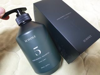 르핸스 퍼포밍 5 샴푸 비반트 포렛/베티버 포그 — 5점을 준 리뷰어가 2023년 1월 올린 사용 사진