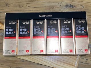 서울약사신협_투데이홍삼정플러스스틱_10g x 60포 — 5점을 준 리뷰어가 2021년 6월 올린 사용 사진