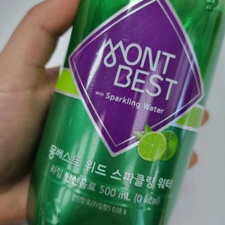 몽베스트 Montbest with Sparkling water Lime20병 — 5점을 준 리뷰어가 2022년 9월 올린 사용 사진