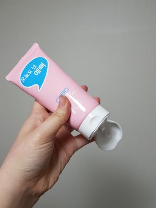 IO 아이오 오늘도 넌 예뻐 - 데일리딥 클렌징폼 — 5점을 준 리뷰어가 2021년 3월 올린 사용 사진