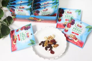 돌 [Dole] 후룻&넛츠 블랙/옐로우/레드라벨 (맛 랜덤발송) — 4.5점을 준 리뷰어가 2025년 1월 올린 사용 사진
