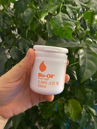 바이오오일 [바이오-오일] 드라이 스킨 젤 100ml — 5점을 준 리뷰어가 2021년 12월 올린 사용 사진