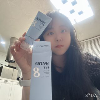 나우 [리브엠]피부 속부터 겹겹이, 촘촘하게! 워터핏8중 수분착붙 크림 — 4점을 준 리뷰어가 2024년 12월 올린 사용 사진