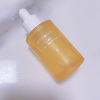 체르엠 스템앤셀 비타민 브라이트닝 에센스 30ml 1개 — 4점을 준 리뷰어가 2022년 4월 올린 사용 사진
