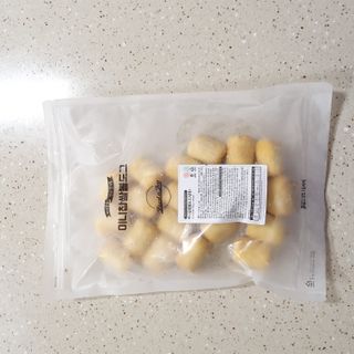 Dog&Ball 독앤볼 [Dog&Ball] 미니찹쌀볼도그 찹쌀치즈볼 — 5점을 준 리뷰어가 2021년 9월 올린 사용 사진