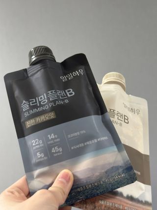 일일하우 슬리밍 플랜B 고소한 귀리맛, 진한 카카오맛 (체중조절식) — 5점을 준 리뷰어가 2023년 7월 올린 사용 사진