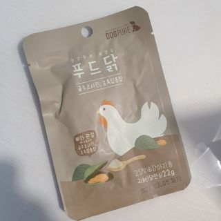 도그퓨어 푸드닭 강아지 닭고기 통살 애견간식 오리지널/차전자피/초록입홍합 — 5점을 준 리뷰어가 2021년 11월 올린 사용 사진