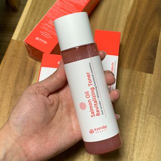 아이앤립 / EYENLIP 아이앤립 연어오일 리바이탈라이징 토너 — 4점을 준 리뷰어가 2021년 4월 올린 사용 사진
