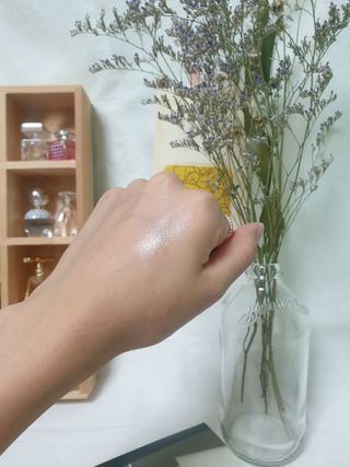 브에노 마더워트 시크릿 퍼퓸 미스트 — 4점을 준 리뷰어가 2021년 7월 올린 사용 사진