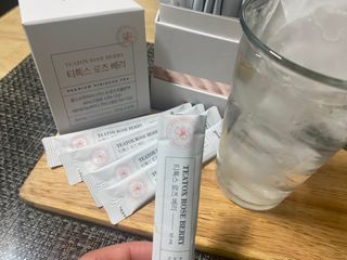 세렌디뷰티_이너뷰티 티톡스 로즈 베리 — 5점을 준 리뷰어가 2021년 3월 올린 사용 사진