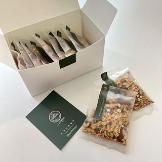 [그래한끼] 무설탕/저당 시리얼타입 수제그래놀라 (40gX10개) — 5점을 준 리뷰어가 2022년 7월 올린 사용 사진